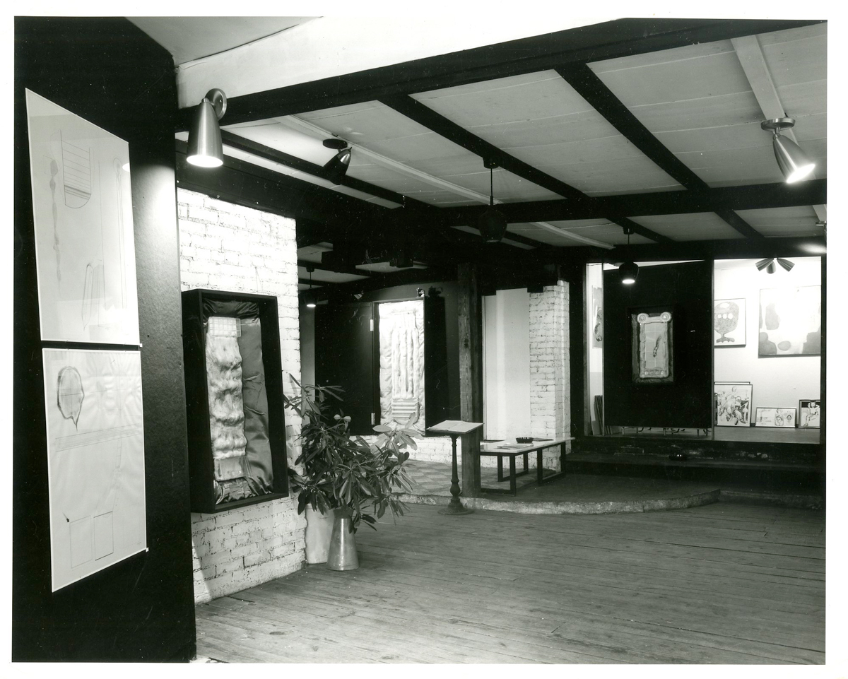 Figure 3. Installation shot from 1964 Zuni exhibition, photograph by Sherwin Greenberg Studio, Inc.
